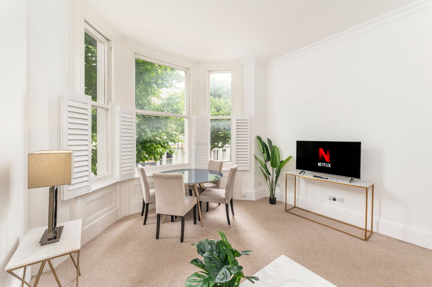 2 Bed Flat, Philbeach Gardens, SW5, N1 7GU