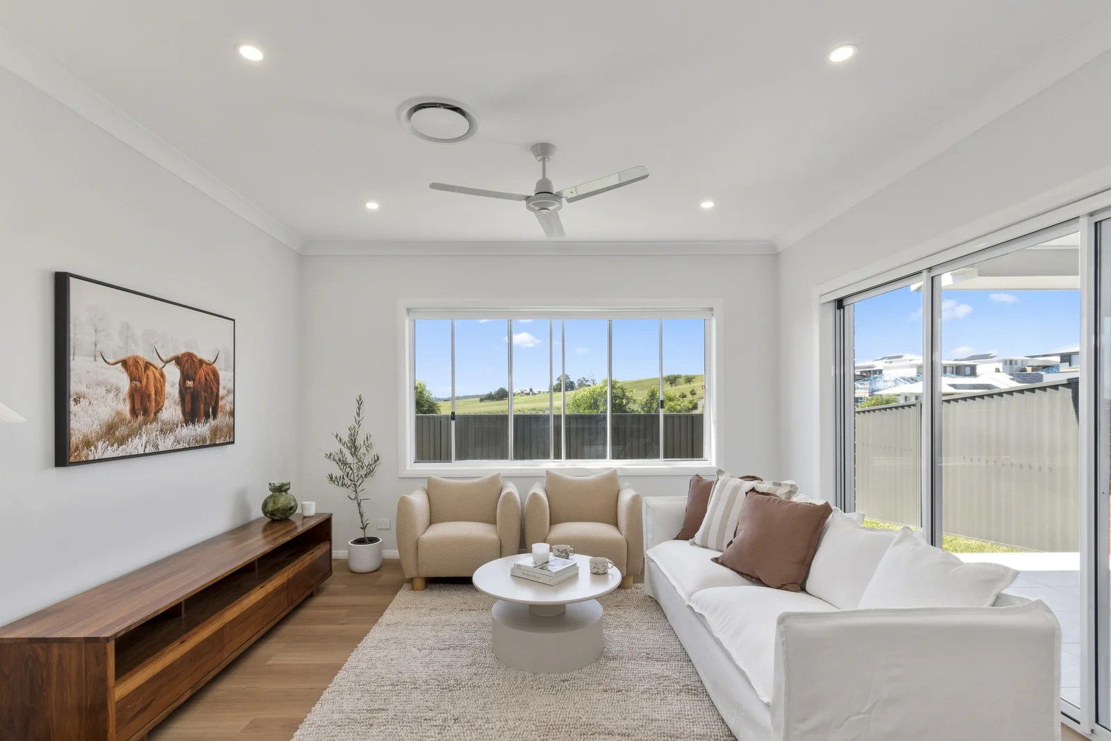 8 Foundation Avenue, Huntley NSW 2530