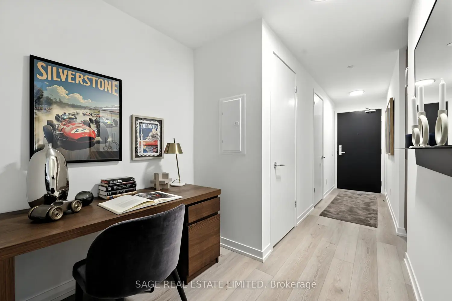 Additional image 8 of 863 St.Clair Avenue 206