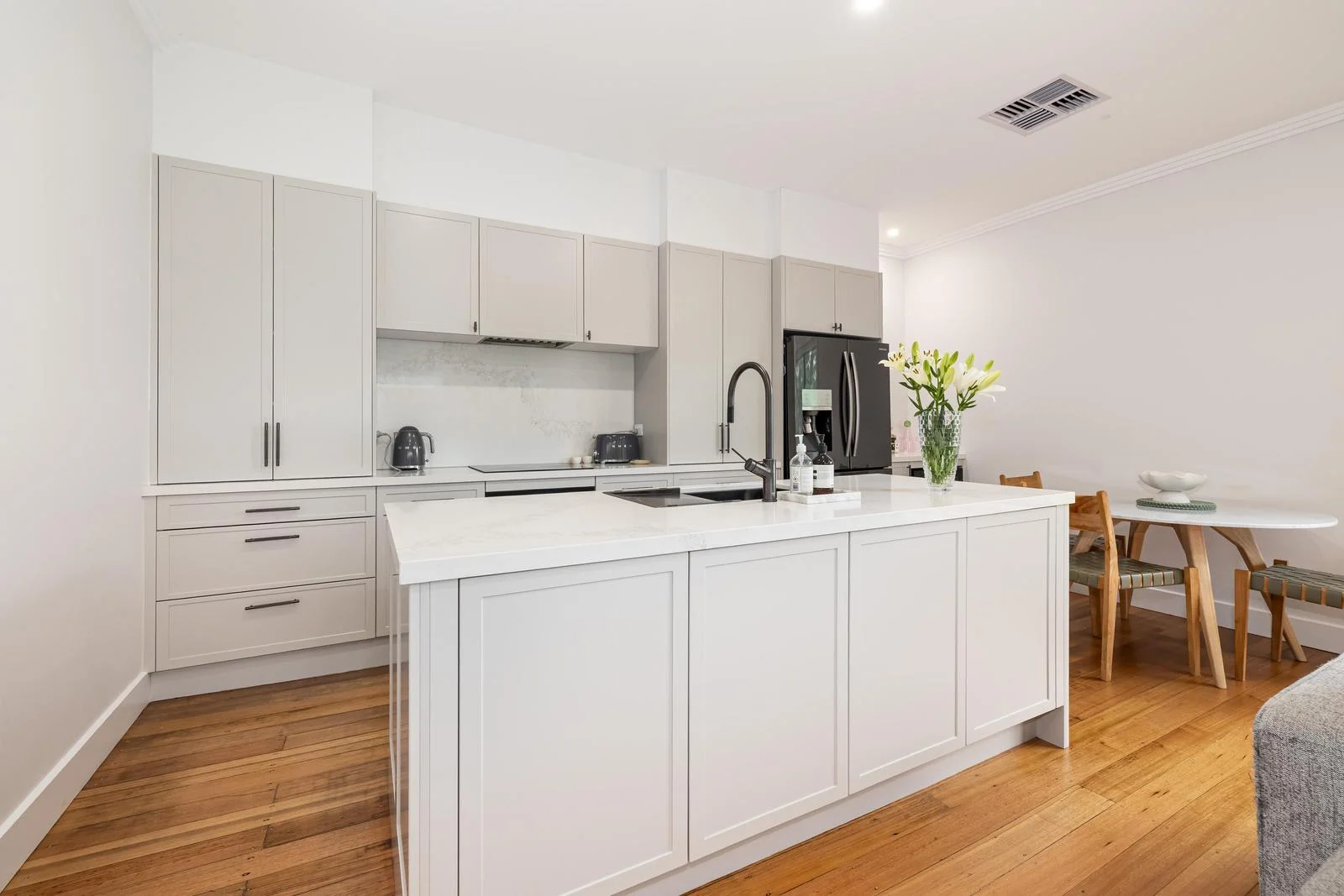 Additional image 2 of 116 Boundary Road, Pascoe Vale VIC 3044