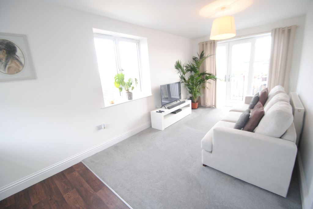 Additional image 4 of 2 bed flat for sale47 To 51 Broad Street, Staple Hill, Bristol BS16