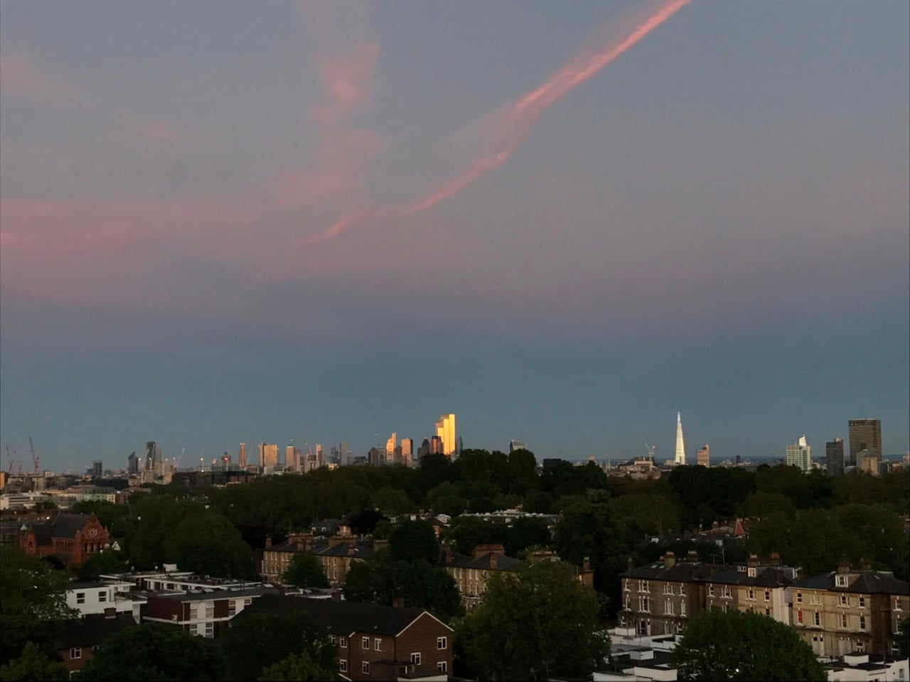 2 Bed Flat, Burnham, NW3, N1 7GU photo 5
