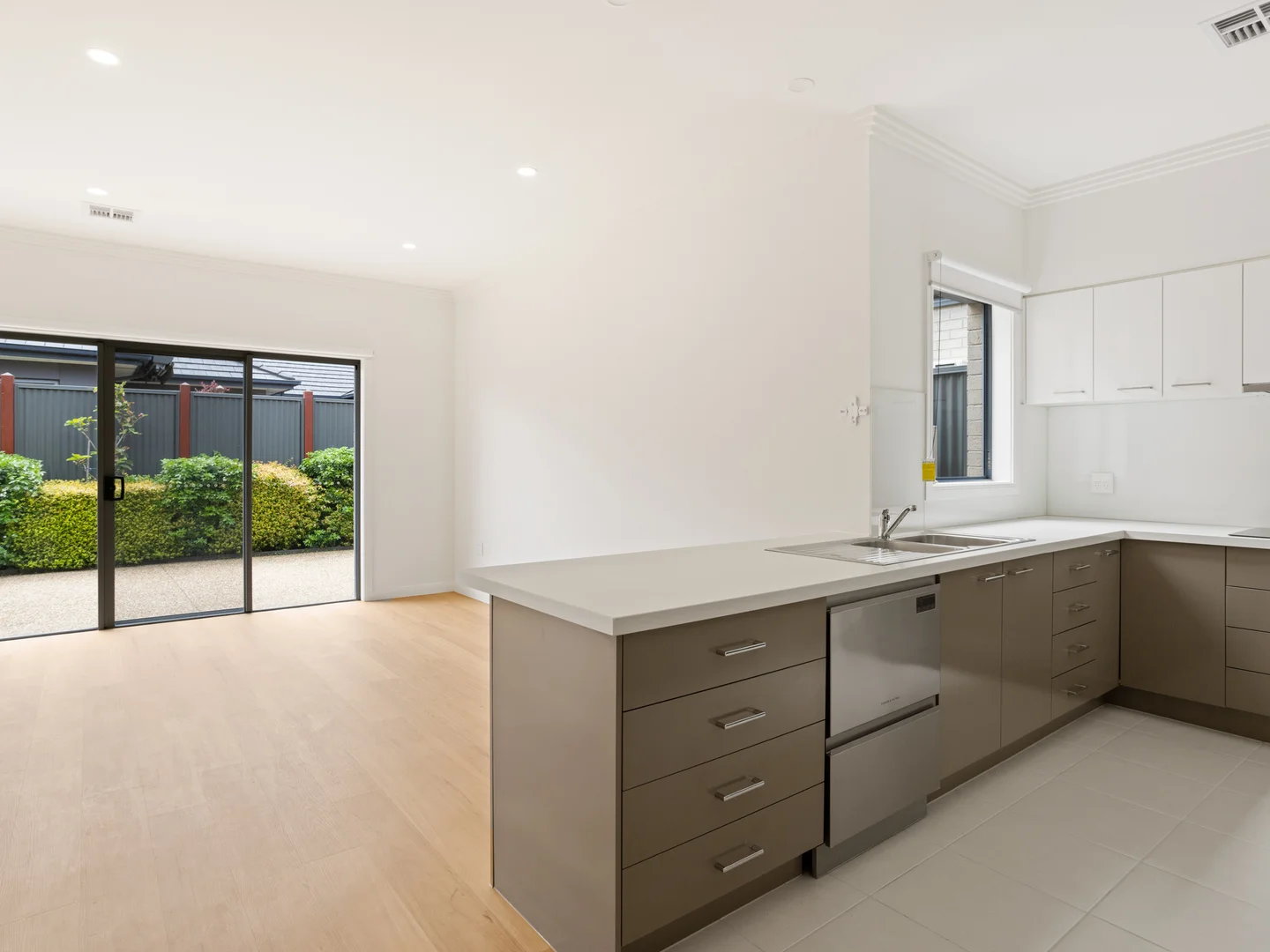 Additional image 3 of 41/431 Racecourse Road, Mornington VIC 3931