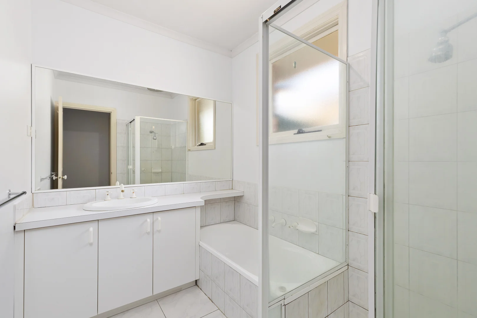 Additional image 8 of 1/42 Bulleen Road, Balwyn North VIC 3104