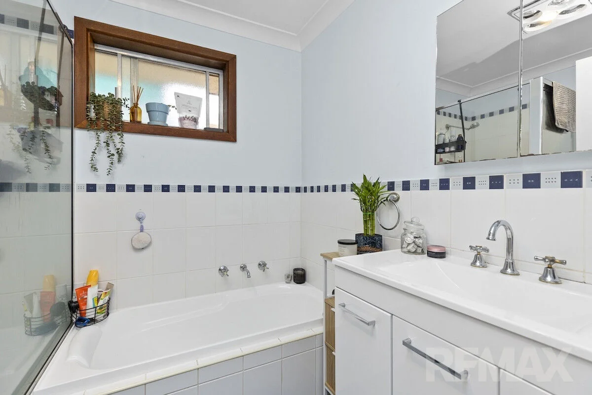 Additional image 9 of 4 Nyrang Street, Tolland NSW 2650