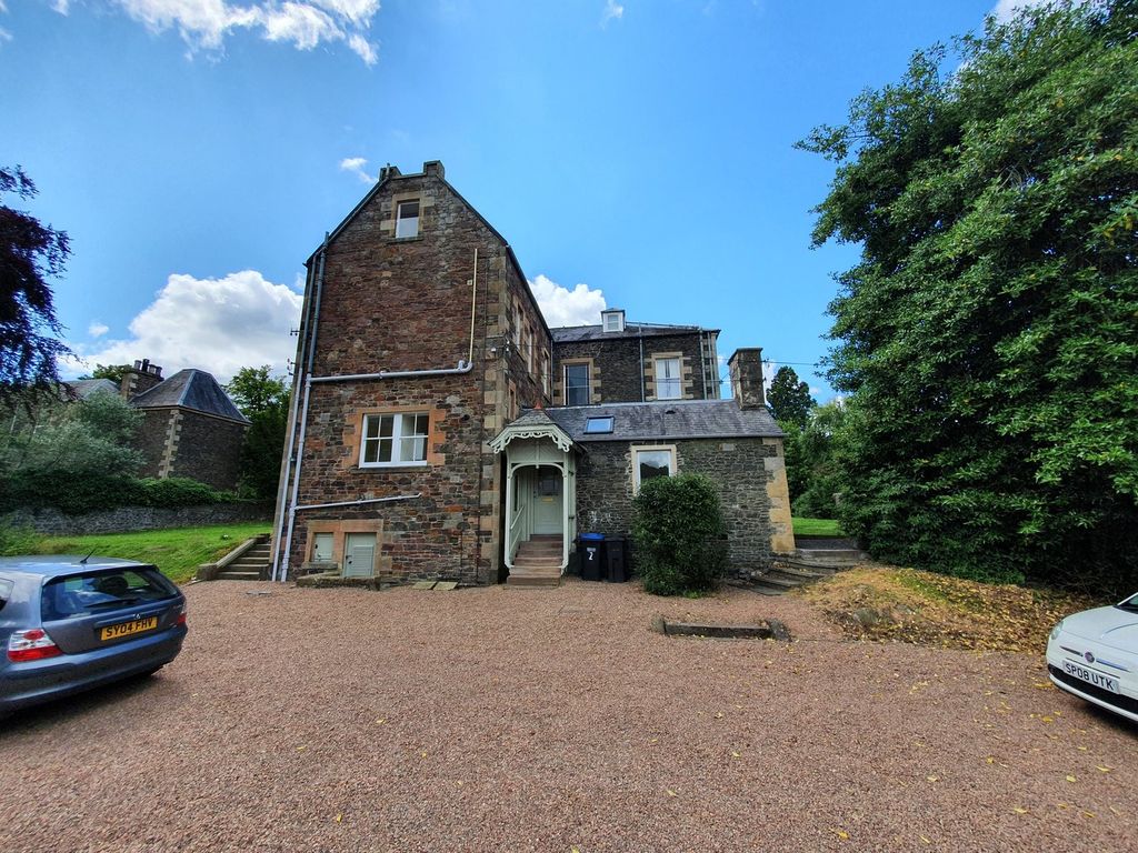 2 bed flat for saleScottish Borders, Galashiels TD1