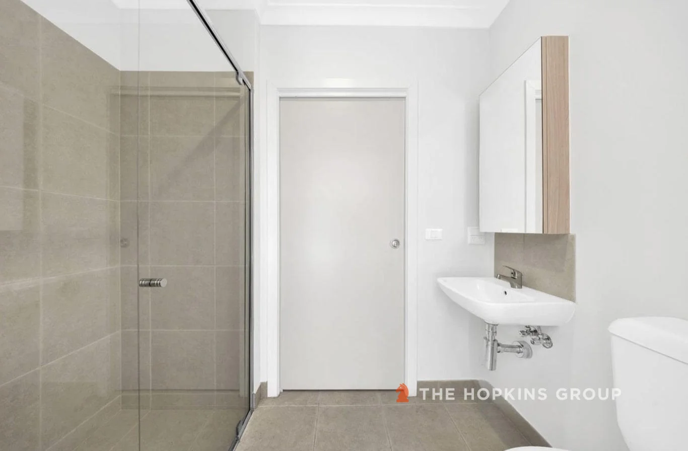 34 Stakes Boulevard, Manor Lakes VIC 3024 photo 5