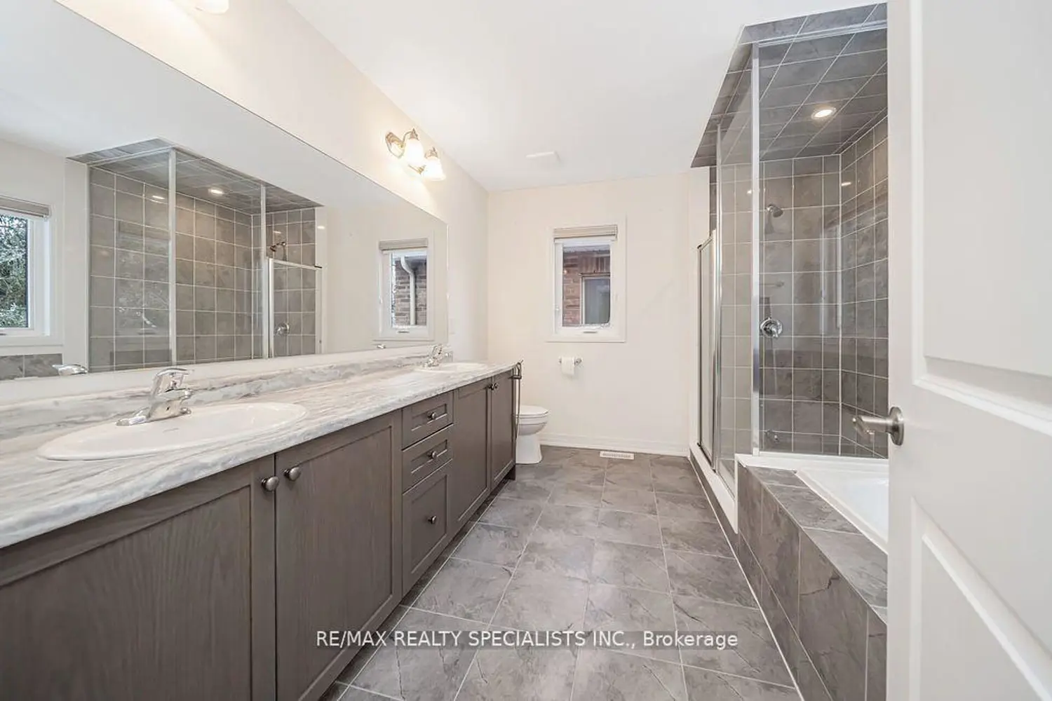 Additional image 11 of 161 Dingman Street