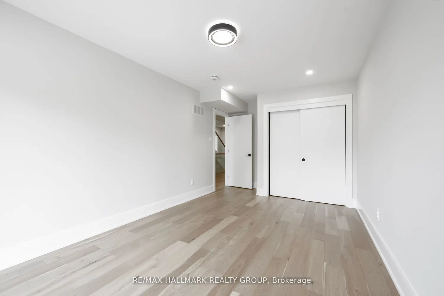 Additional image 7 of 185 Carleton Avenue