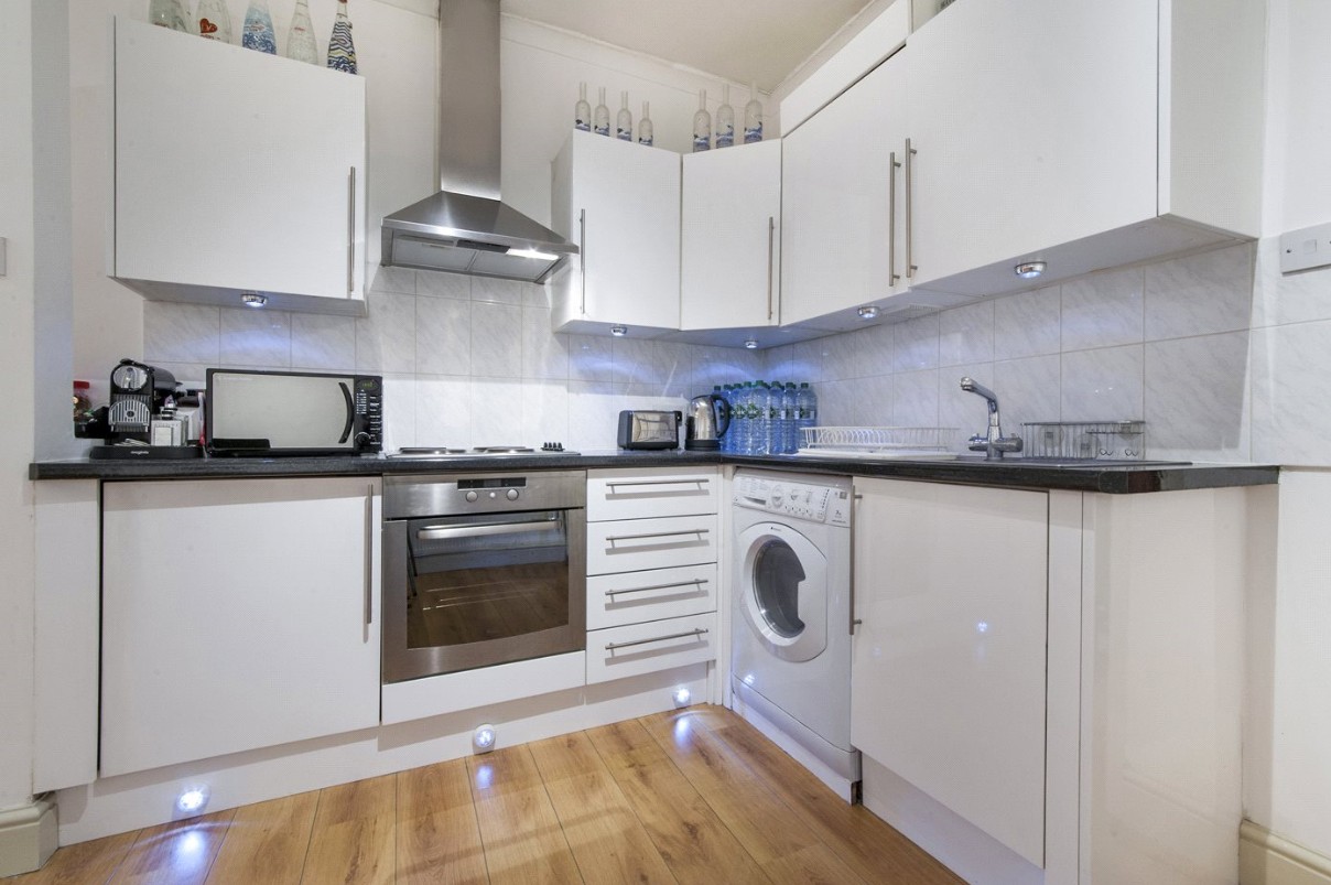 Studio Flat, Maple St, W1T, N1 7GU photo 2