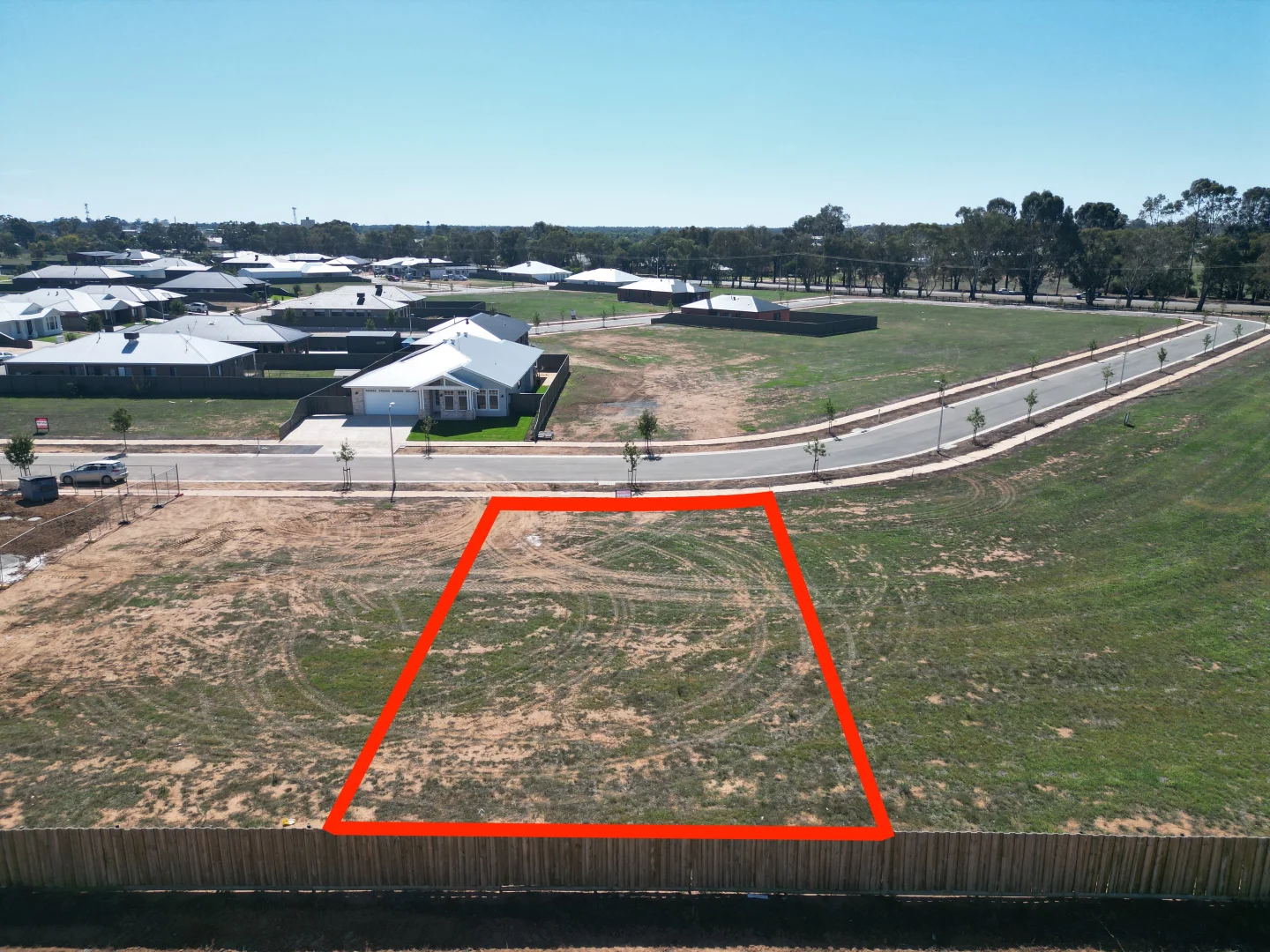 31 Anjou Circuit, Cobram VIC 3644 photo 2