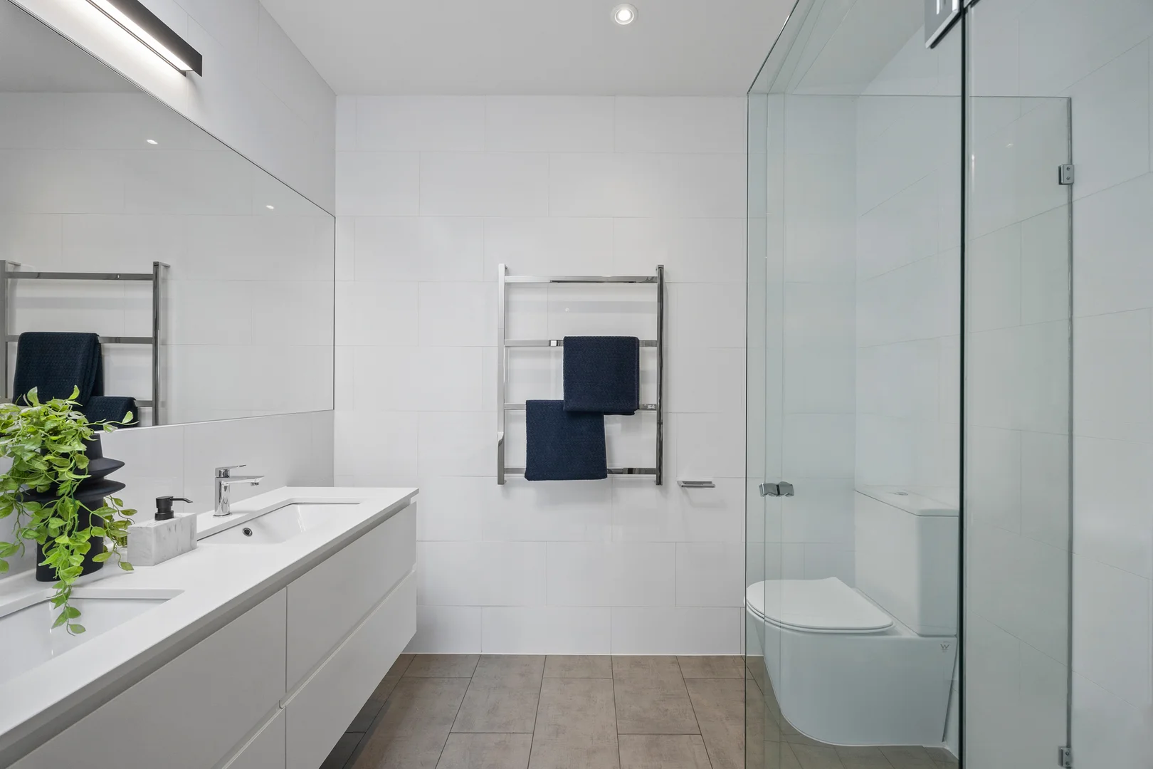 Additional image 11 of 228a Beach Road, Black Rock VIC 3193