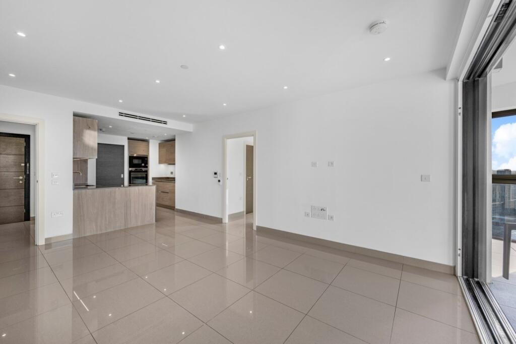 2 Bed Flat, Conquest Tower, SE1, N1 7GU photo 3