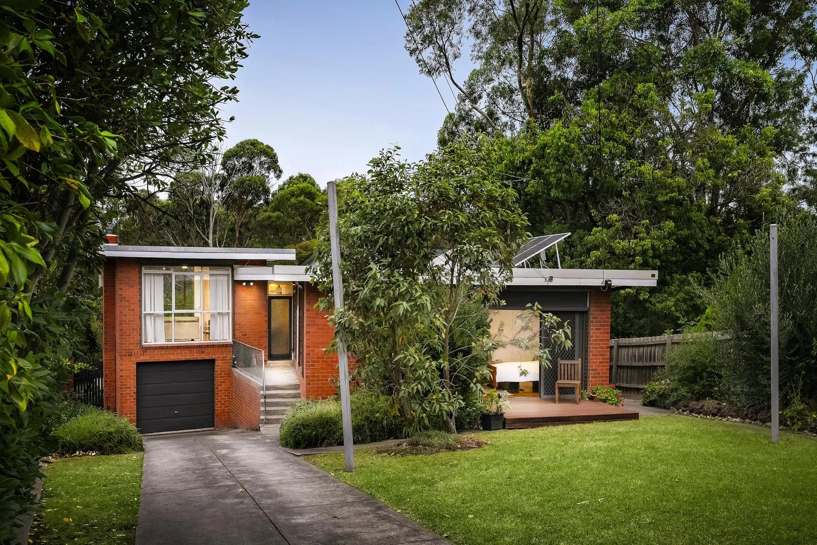 10 Pilgrim Court, Rosanna VIC 3084