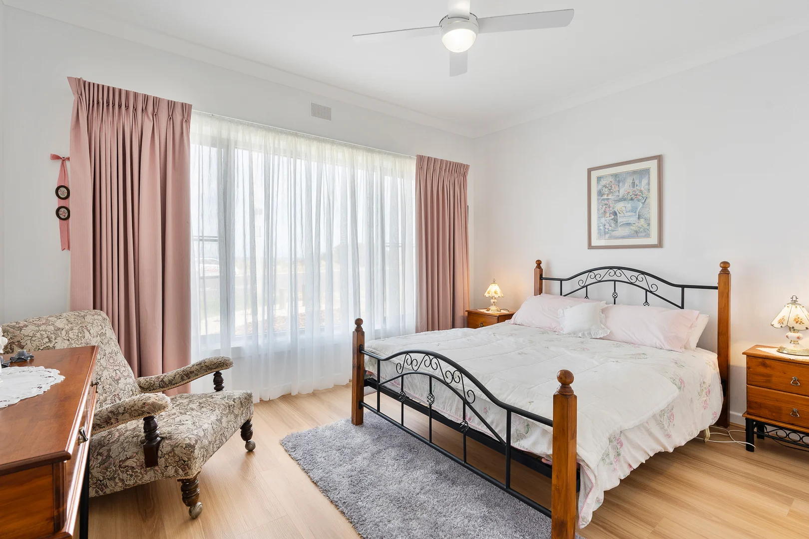 Additional image 14 of 52 Esplanade, Victor Harbor SA 5211