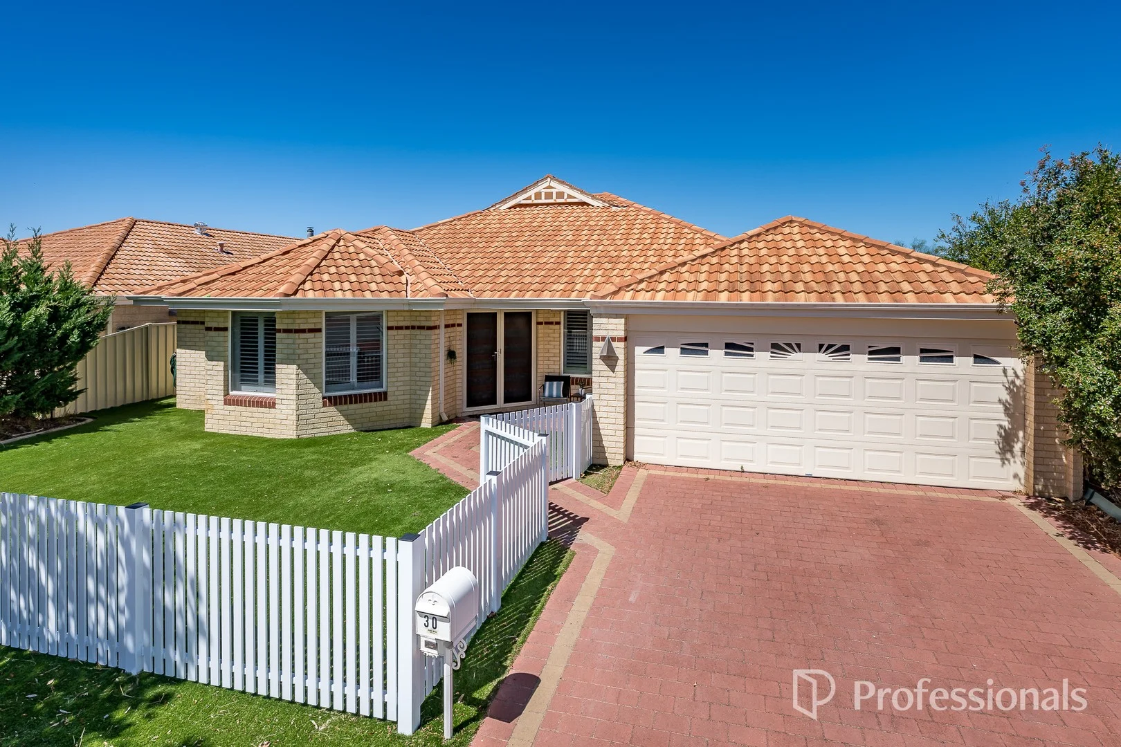 30 Haslingfield Way, Butler WA 6036