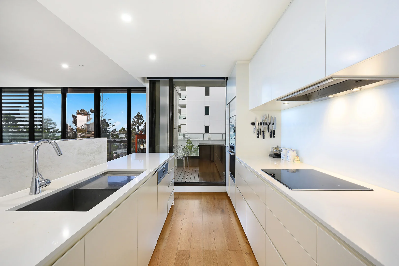 Additional image 6 of 205/6-8 Eastern Beach Road, Geelong VIC 3220