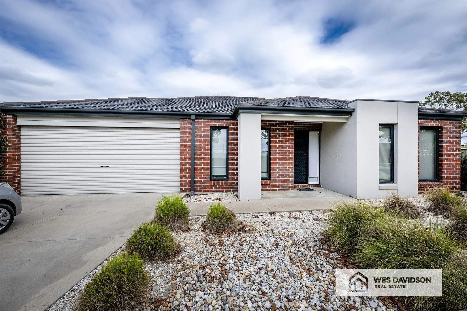 6 Wavell Street, Horsham VIC 3400