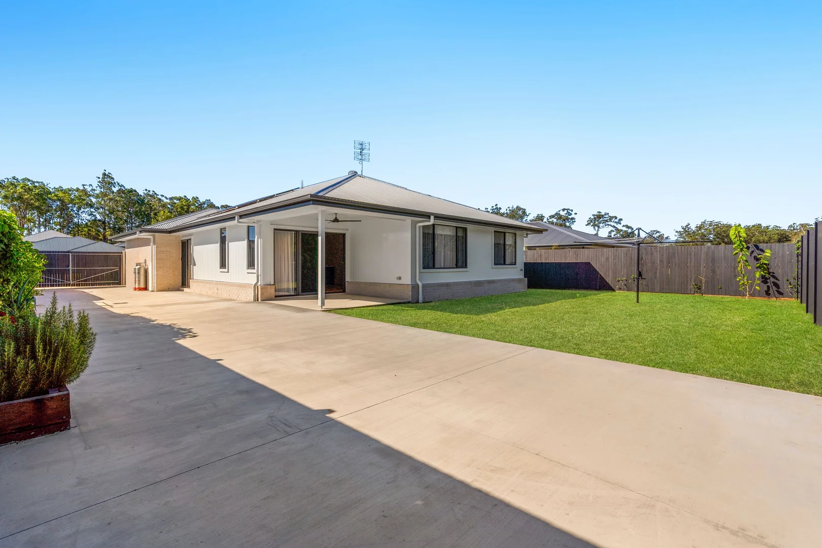 Additional image 2 of 44 Bradman Street, D'Aguilar QLD 4514