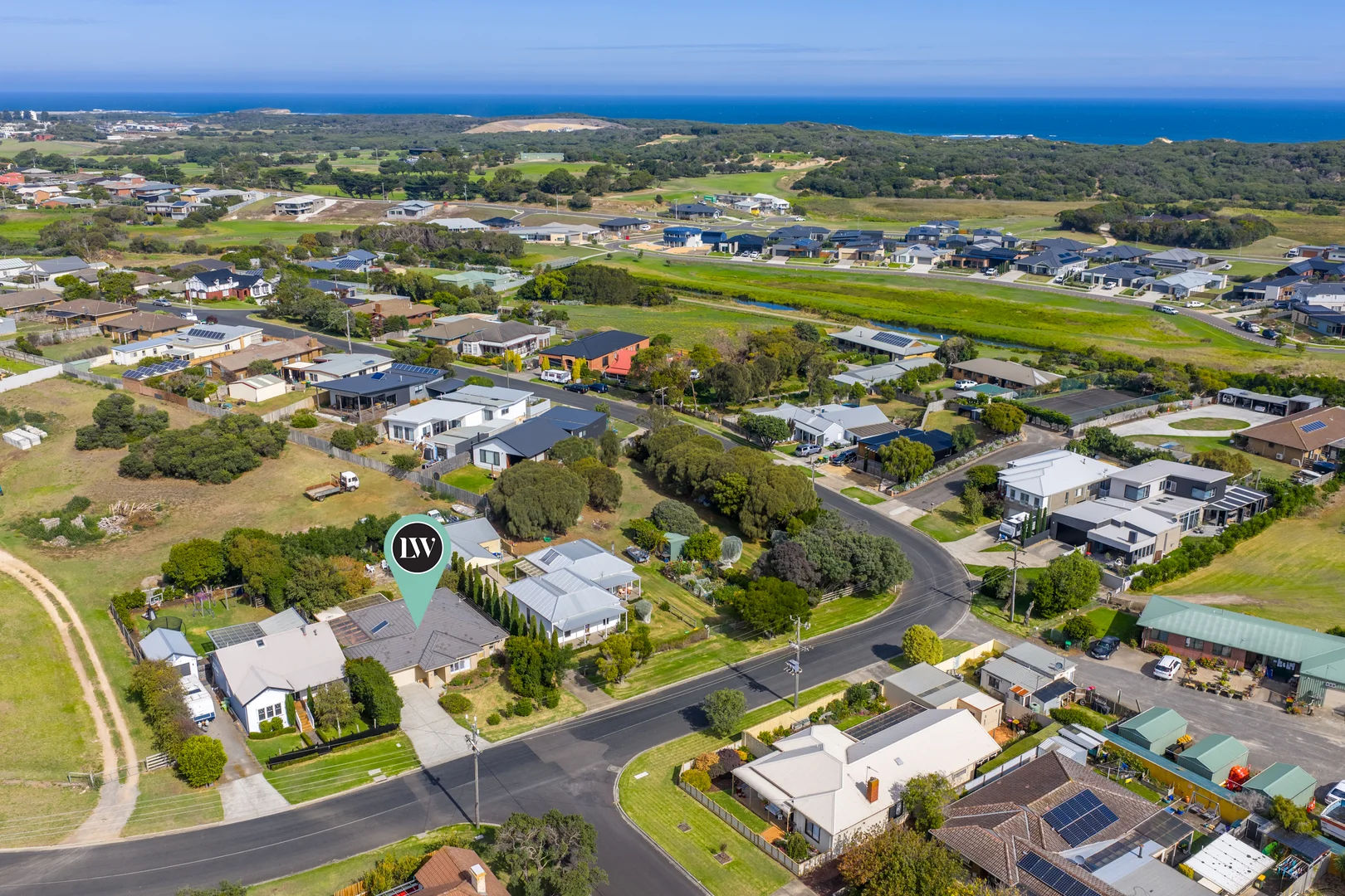 72 Davis Street, Warrnambool VIC 3280 photo 3