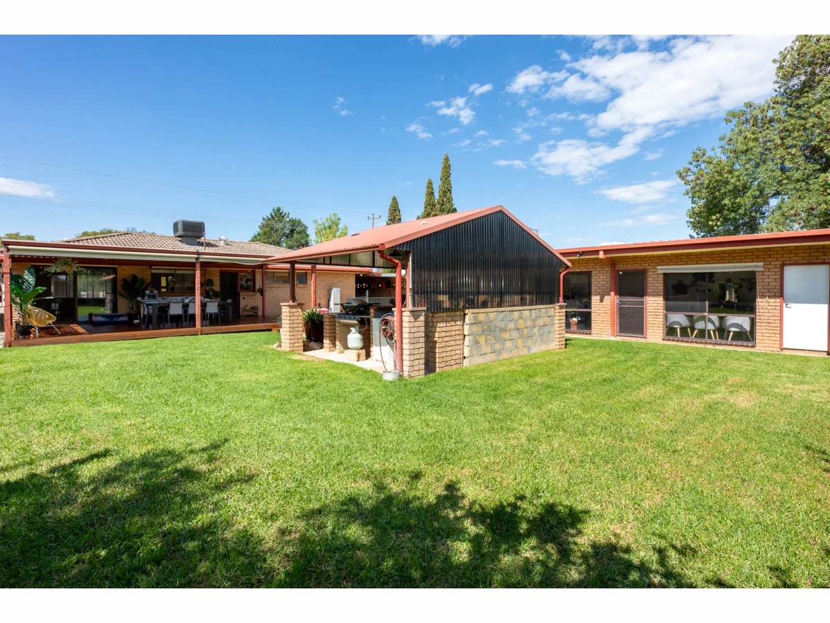 Additional image 16 of 563 Prune Street, Lavington NSW 2641