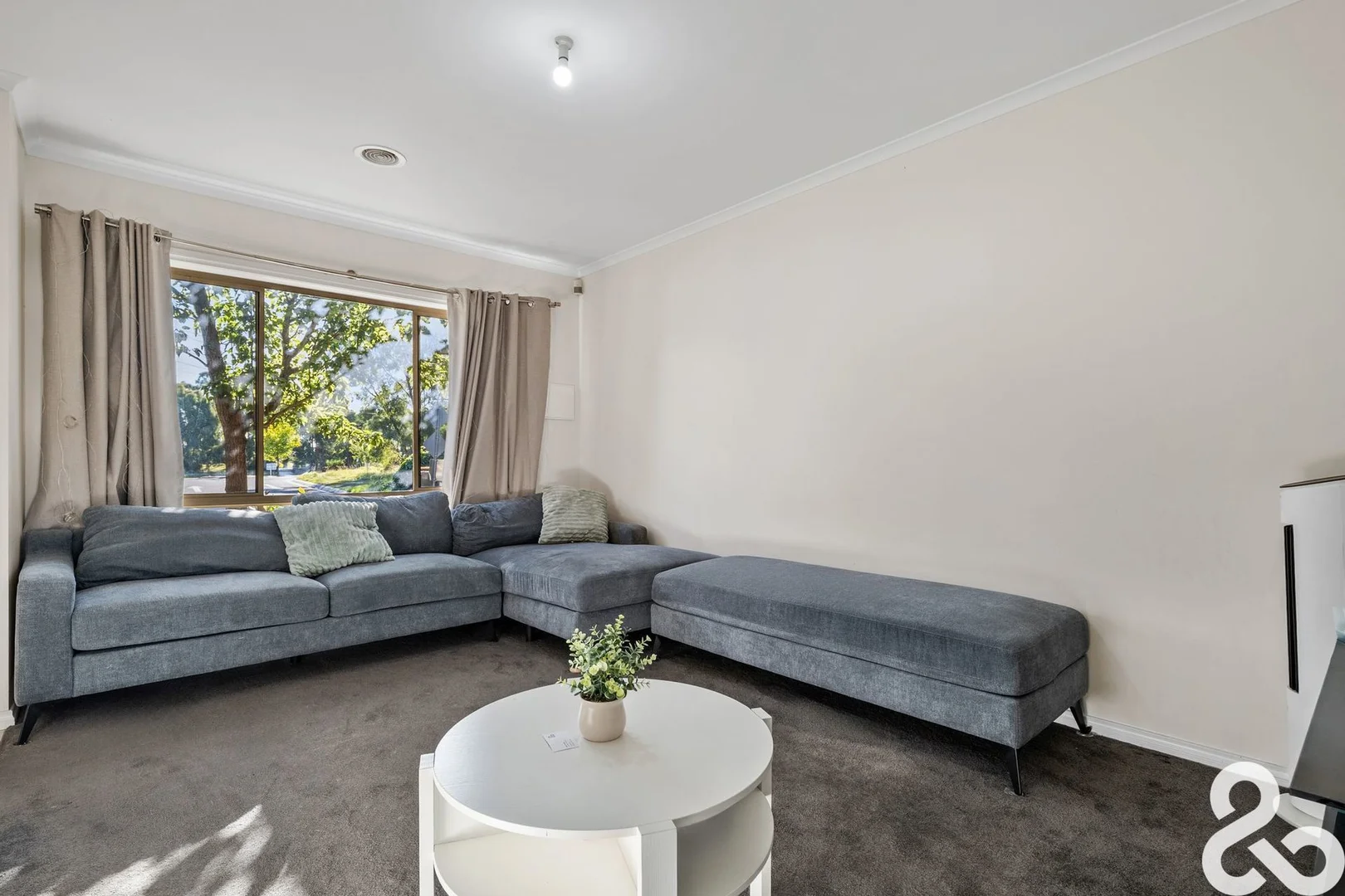 Additional image 4 of 2/90 Edgars Road, Thomastown VIC 3074