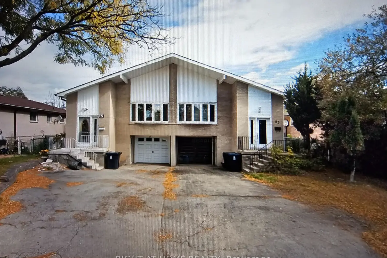 55 Littleleaf Drive