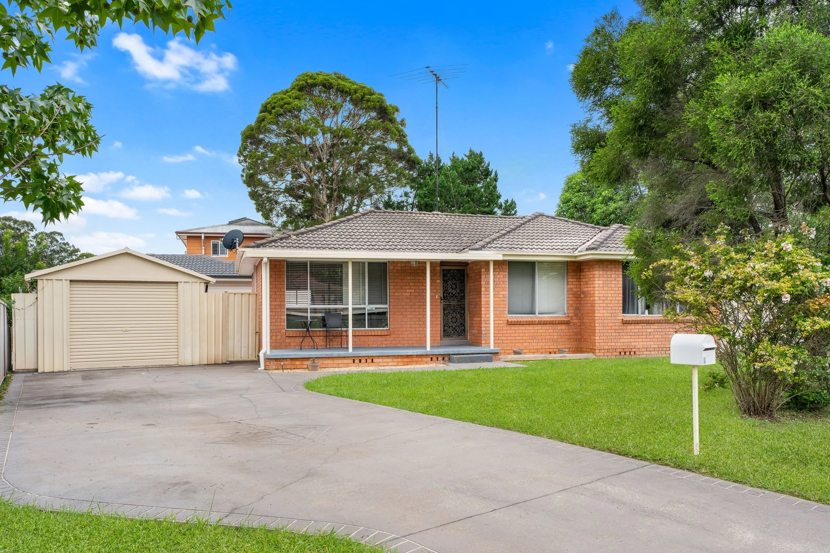 4 & 4a Hadley Place, Jamisontown NSW 2750