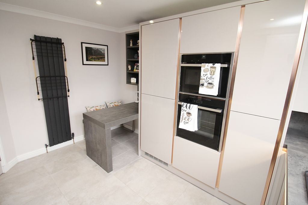 Additional image 7 of 2 bed flat for saleOakburn Walk, Jamestown G83