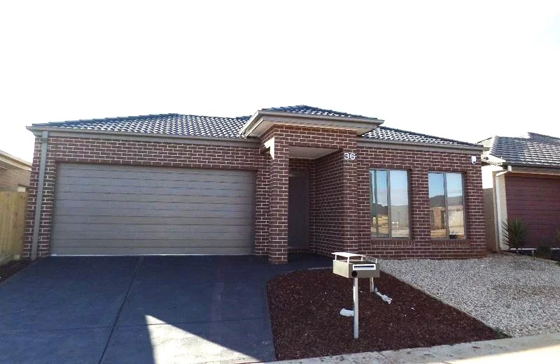 36 Triandra Drive, Brookfield VIC 3338
