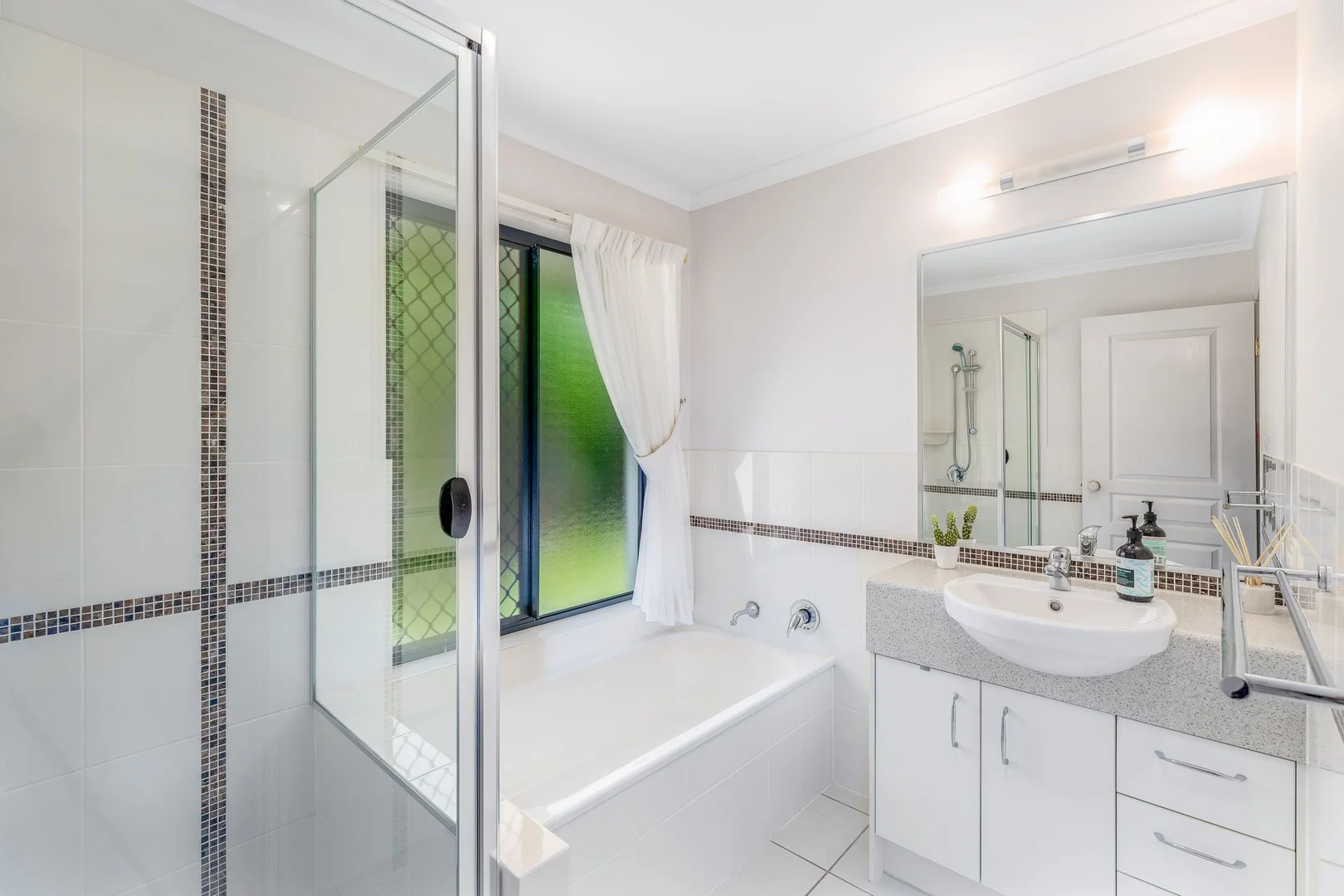 Additional image 16 of 4 The Parkway Place, Mapleton QLD 4560