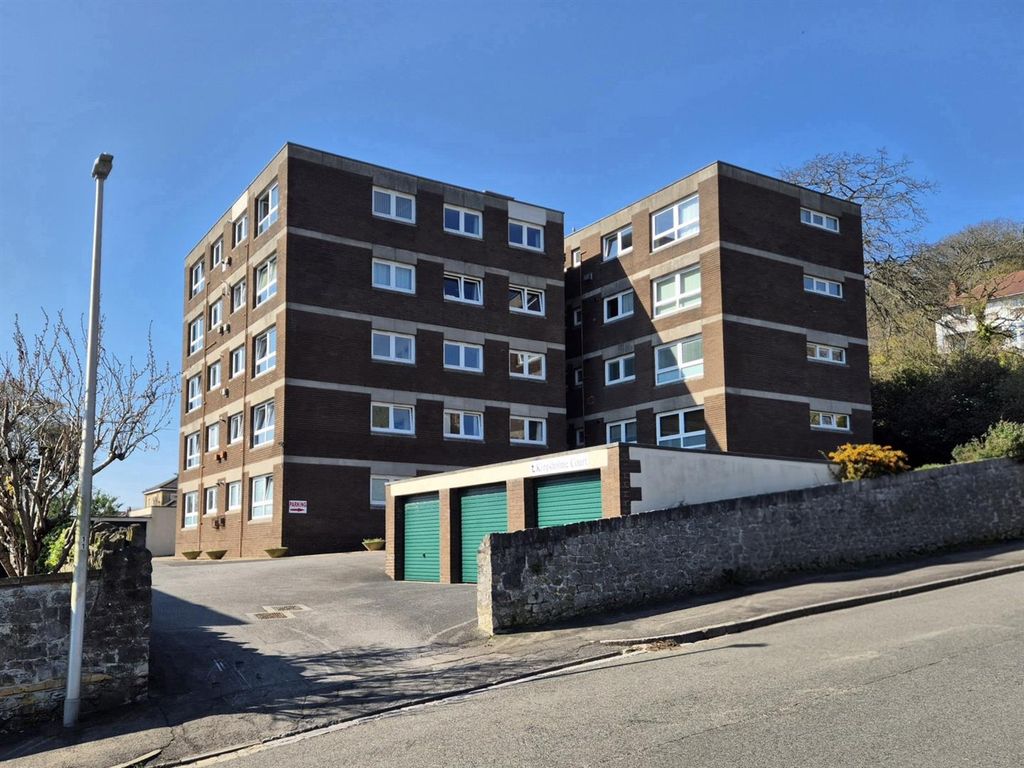 2 bed flat for saleArundell Road, Weston-Super-Mare BS23