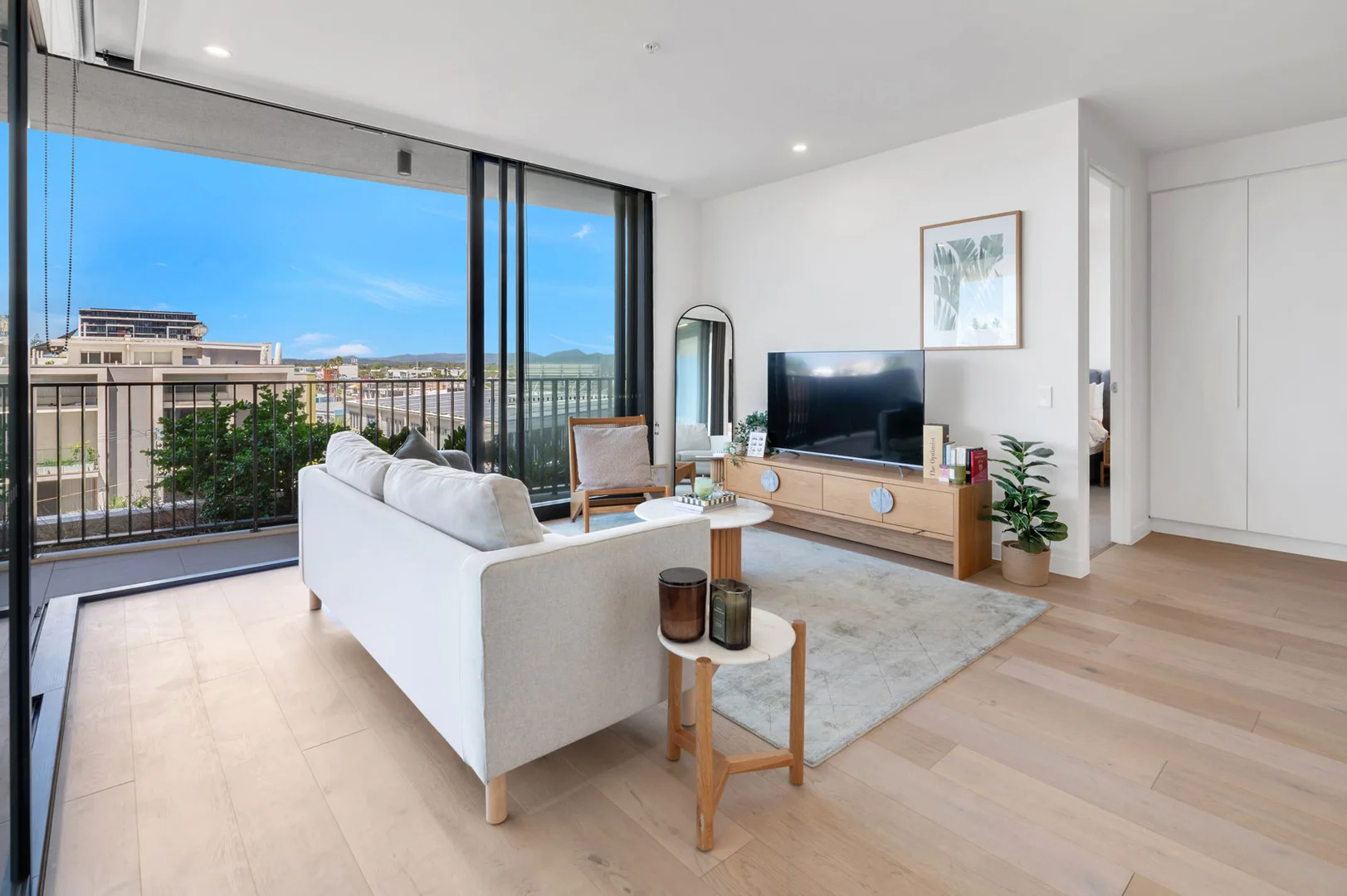 Additional image 3 of 304/43 Peerless Avenue, Mermaid Beach QLD 4218