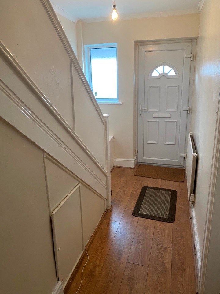Additional image 3 of 4 Bed Semi-Detached House, Mornington Crescent, M14, N1 7GU