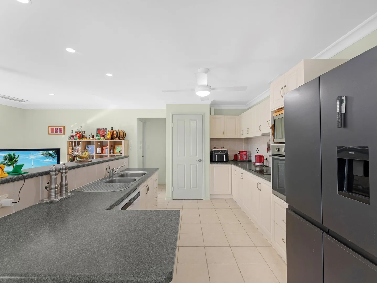 Additional image 7 of 9 Florida Court, Torquay QLD 4655