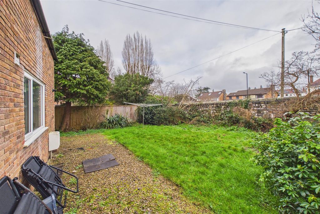 Additional image 25 of 3 bed semi-detached house for saleShaplands, Stoke Bishop, Bristol BS9