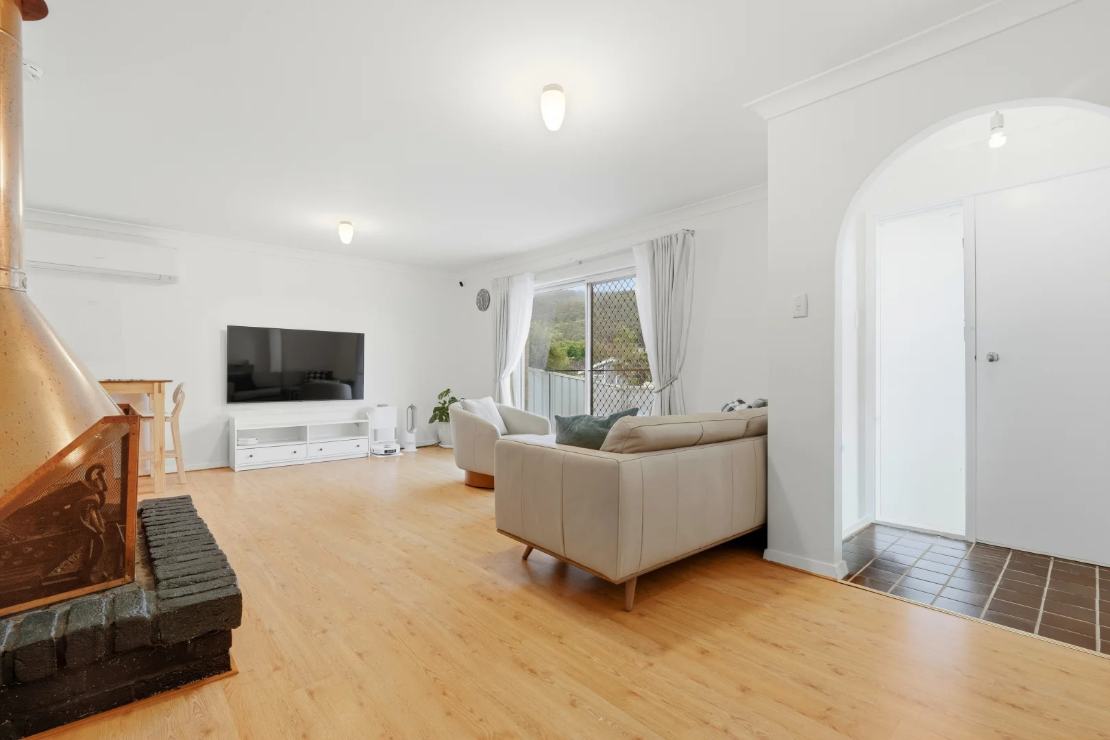 Additional image 5 of 2 Genoa Place, Tascott NSW 2250
