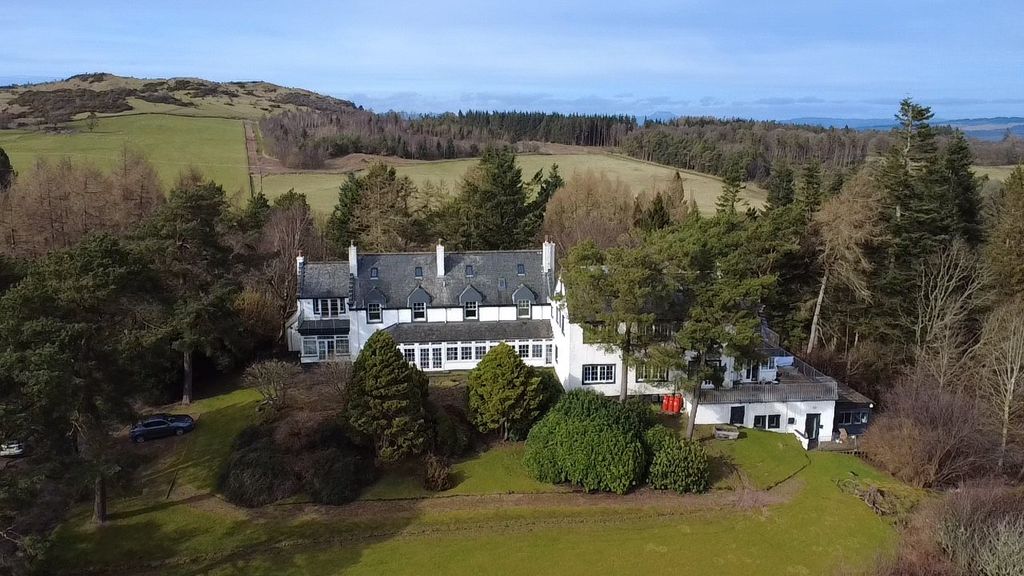 15 bed flat for saleWest Glen Road, Houston, Renfrewshire PA6