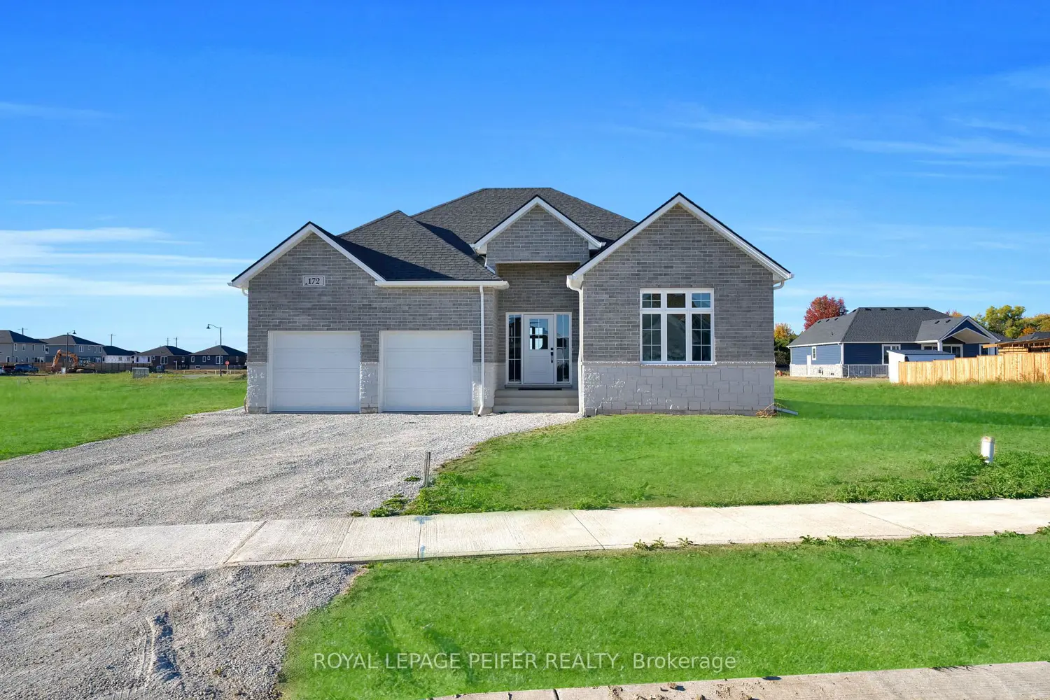 172 Rosewood Crescent