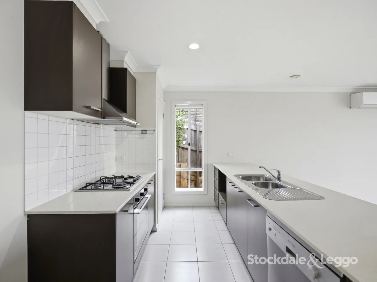 13 Dogherty Court, Maddingley VIC 3340 photo 2
