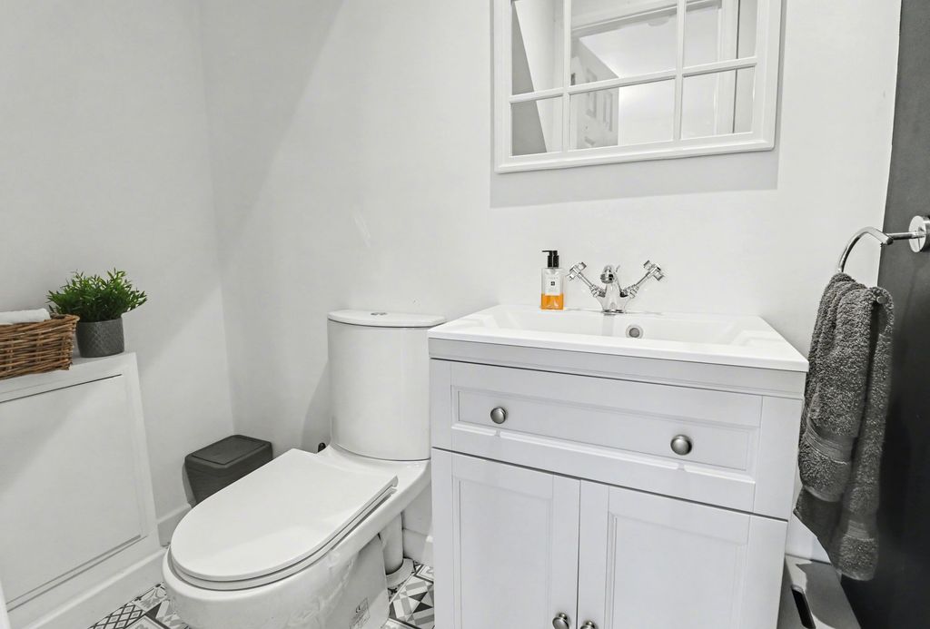 Additional image 7 of 3 bed semi-detached house for saleConiston Gardens, Hedge End SO30