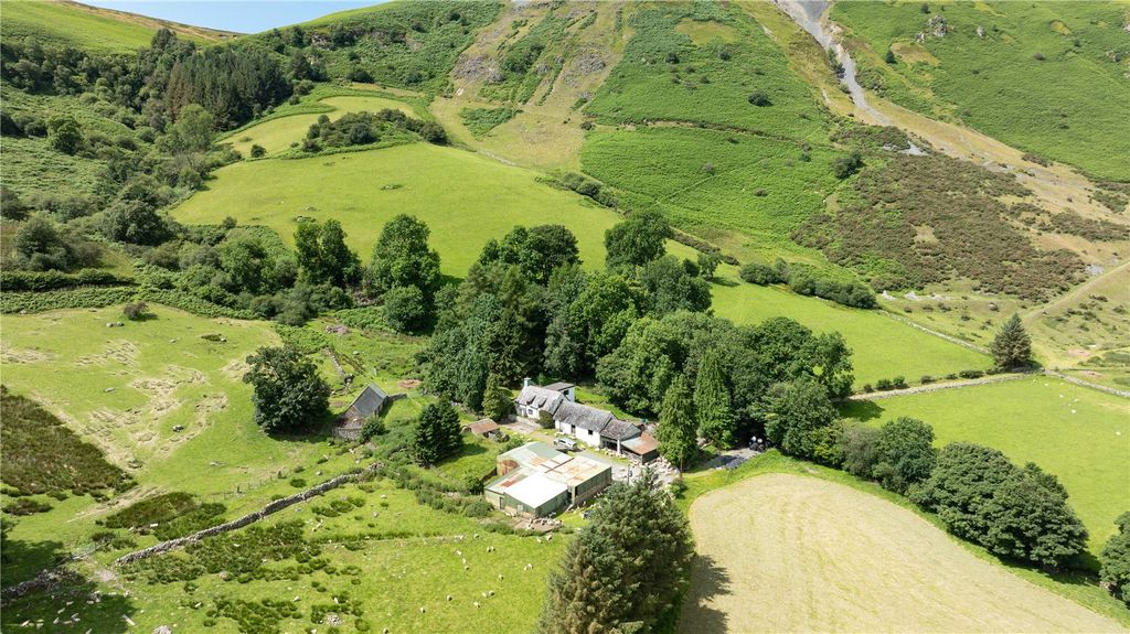 Land for saleCommins, Llanrhaeadr Ym Mochnant, Oswestry, Powys SY10 photo 2