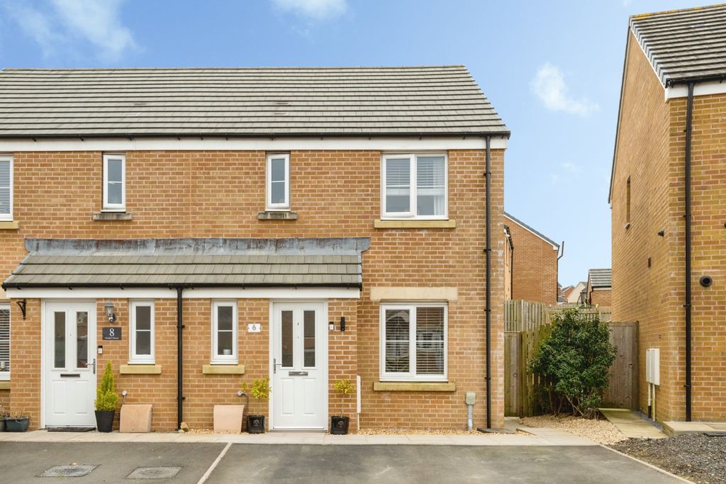 3 bed semi-detached house for saleFfordd Y Glowyr, Kidwelly SA17