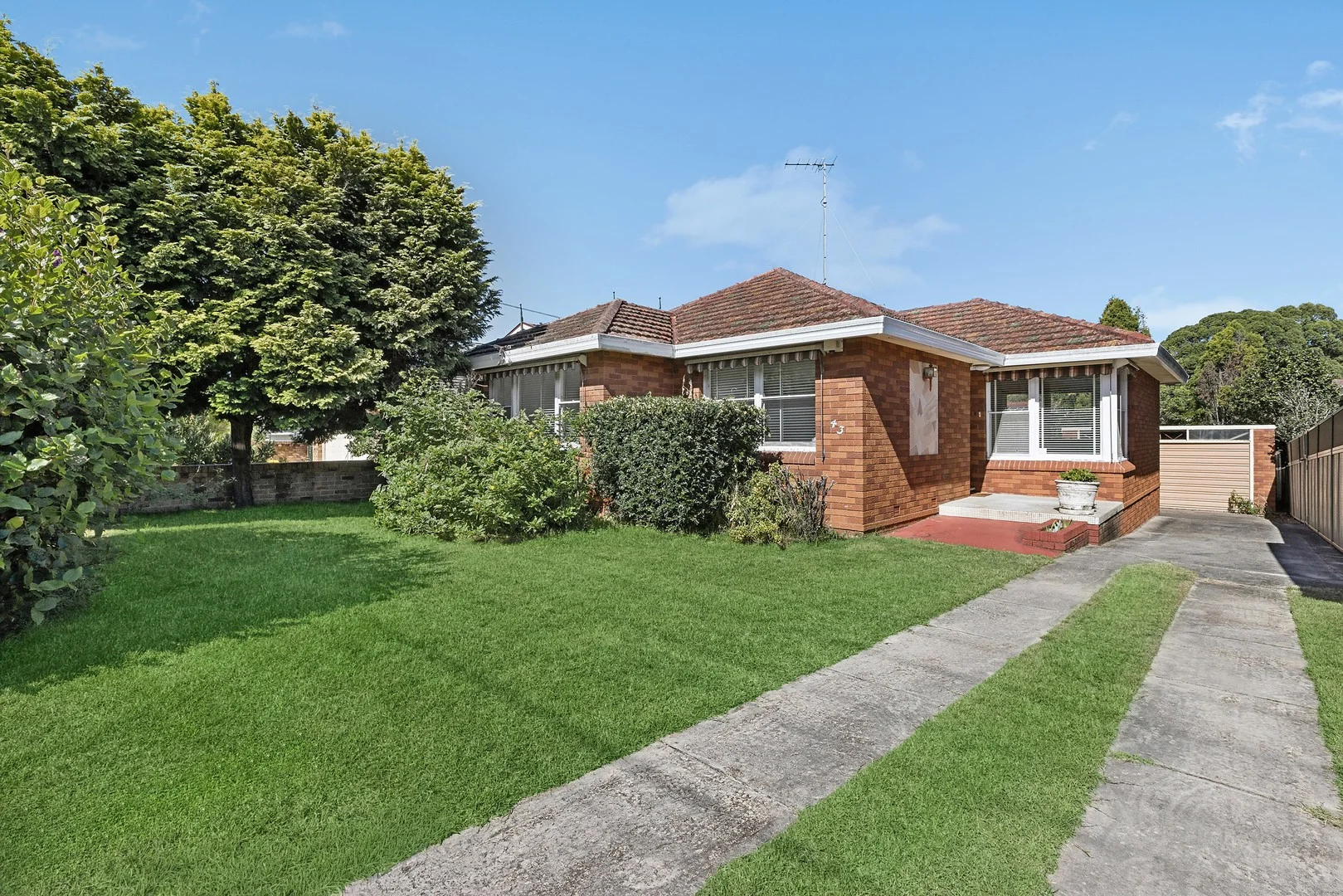 43 Phillip Street, Blakehurst NSW 2221