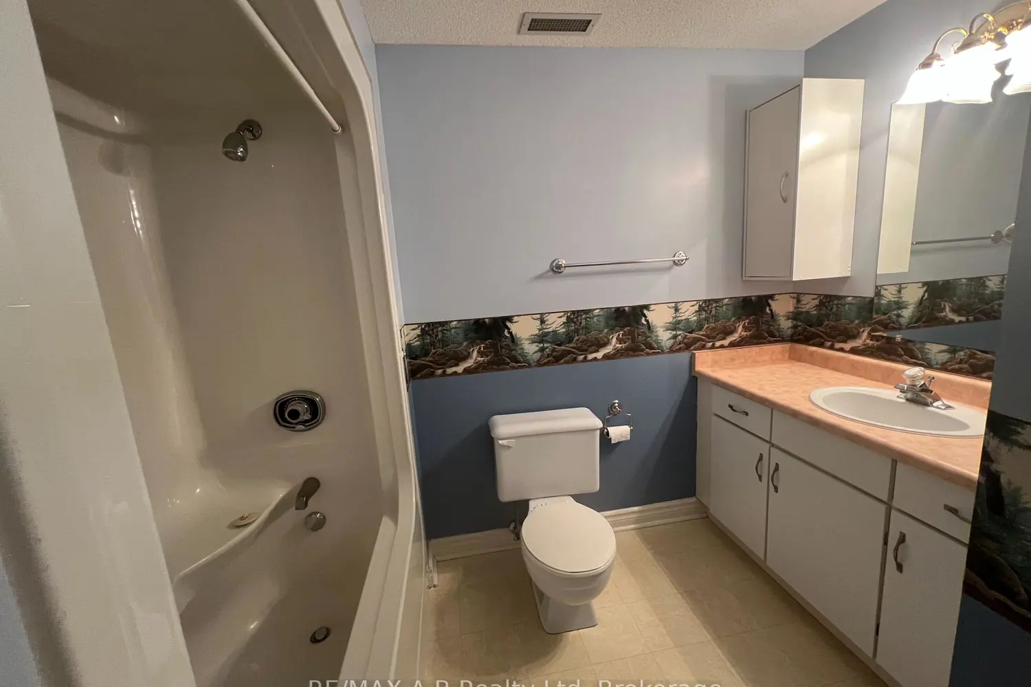 199 Hope Street 12 photo 5