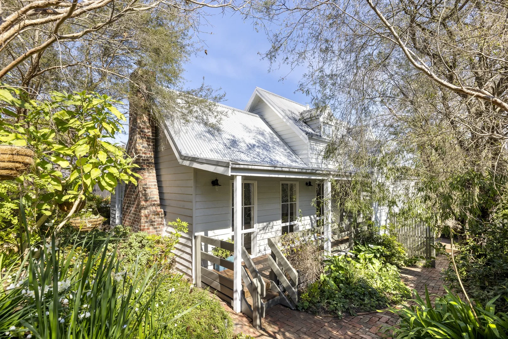 34 Baden Powell Drive, Frankston South VIC 3199