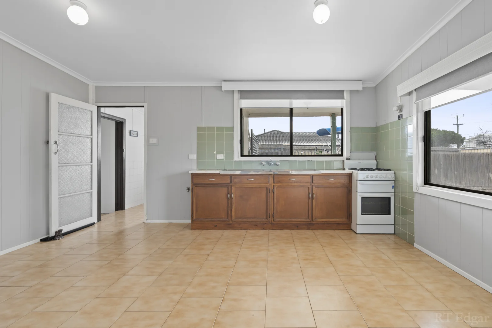 23 Ward Street, St Leonards VIC 3223 photo 2