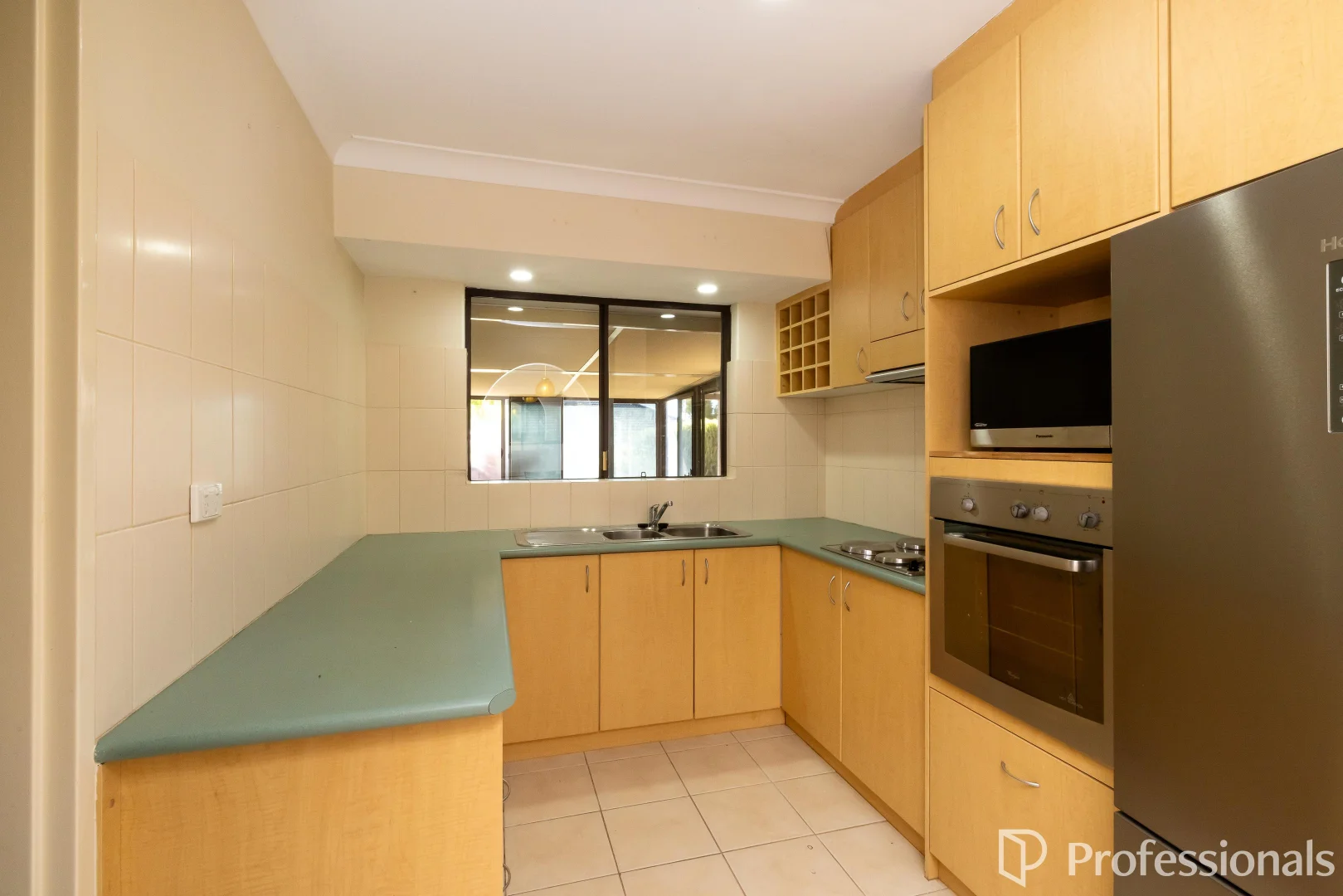 Additional image 34 of 6 Junee Place, Armadale WA 6112