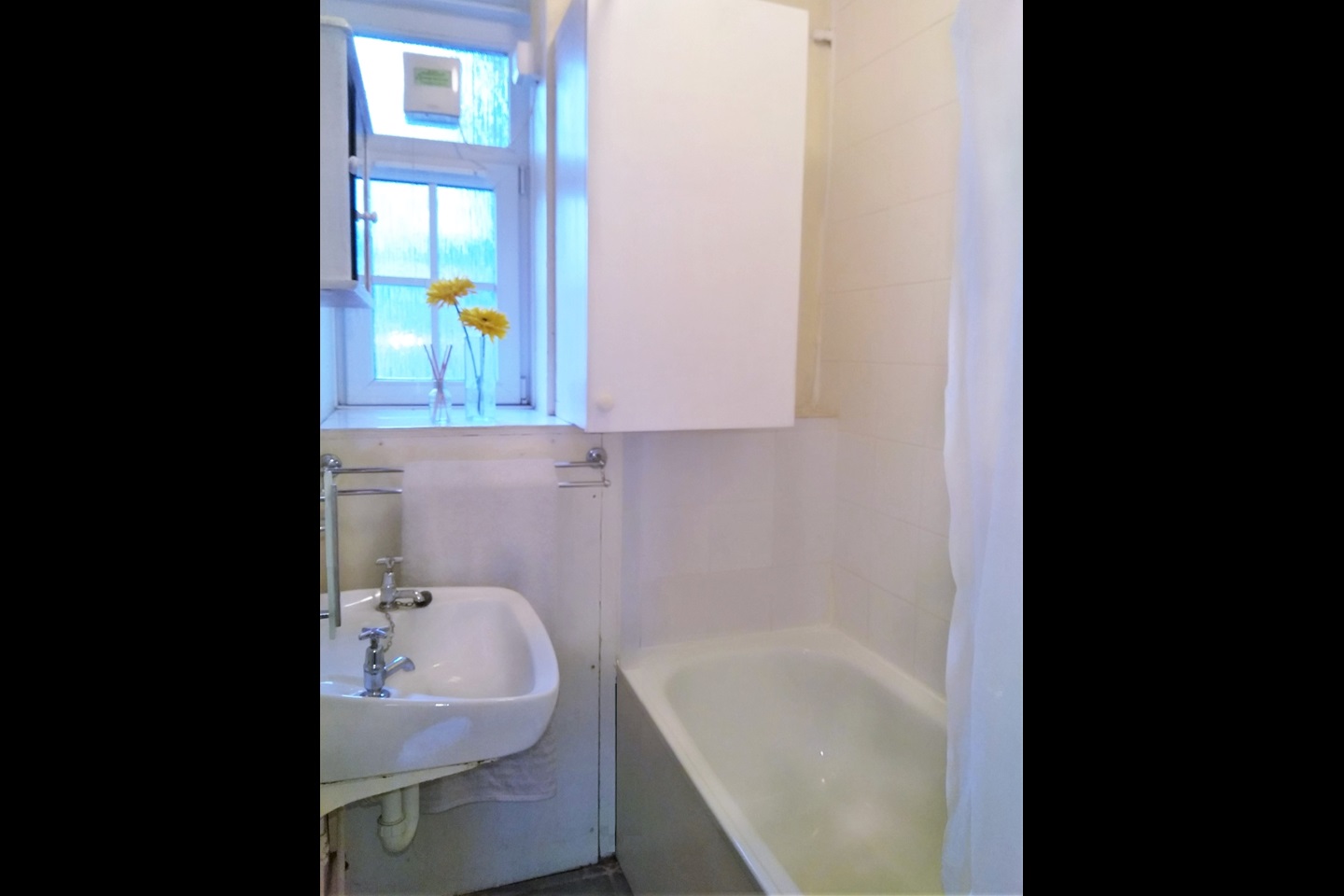 Additional image 8 of 2 Bed Flat, Wenham House, SW8, N1 7GU