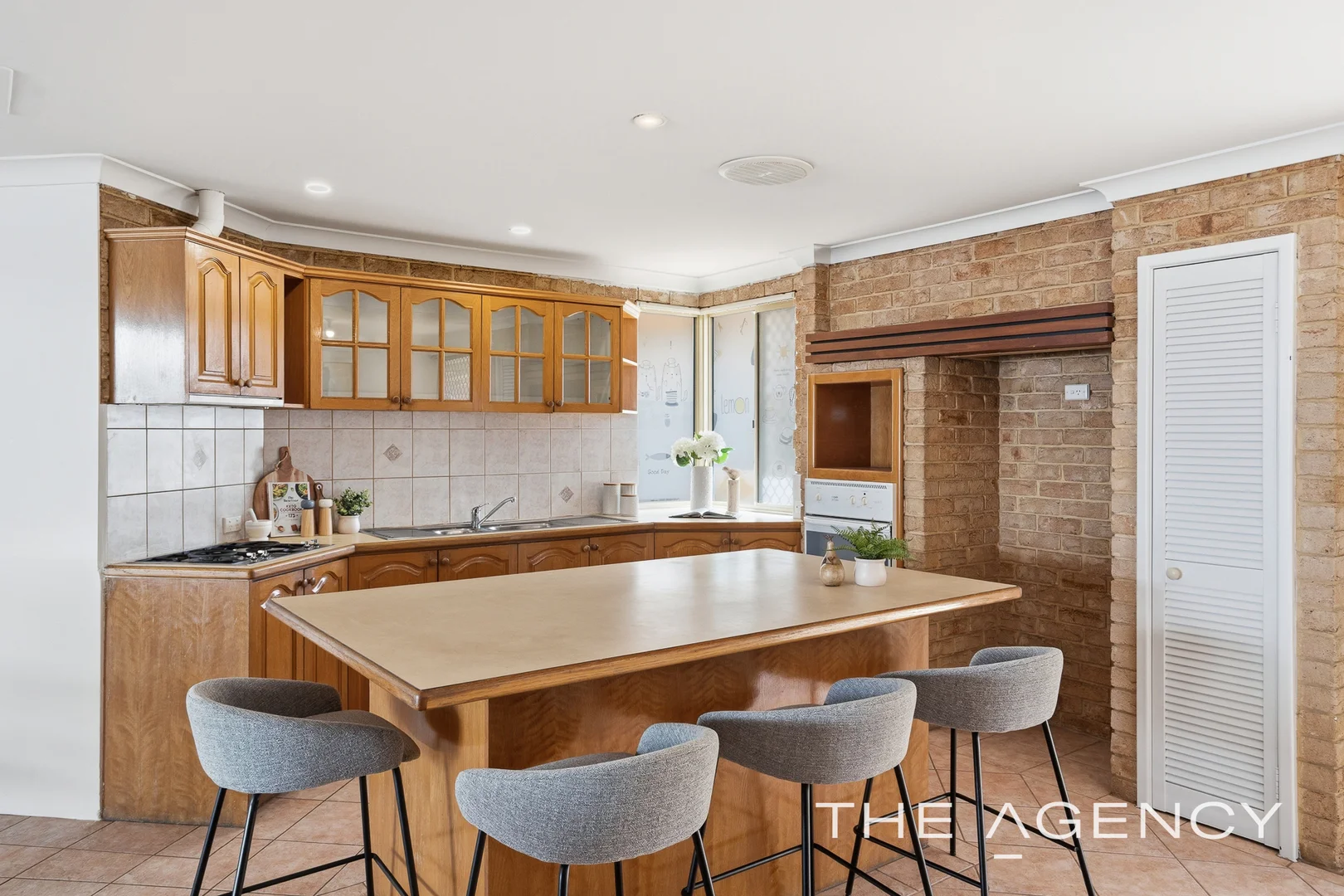 15 Millar Place, Willetton WA 6155 photo 5